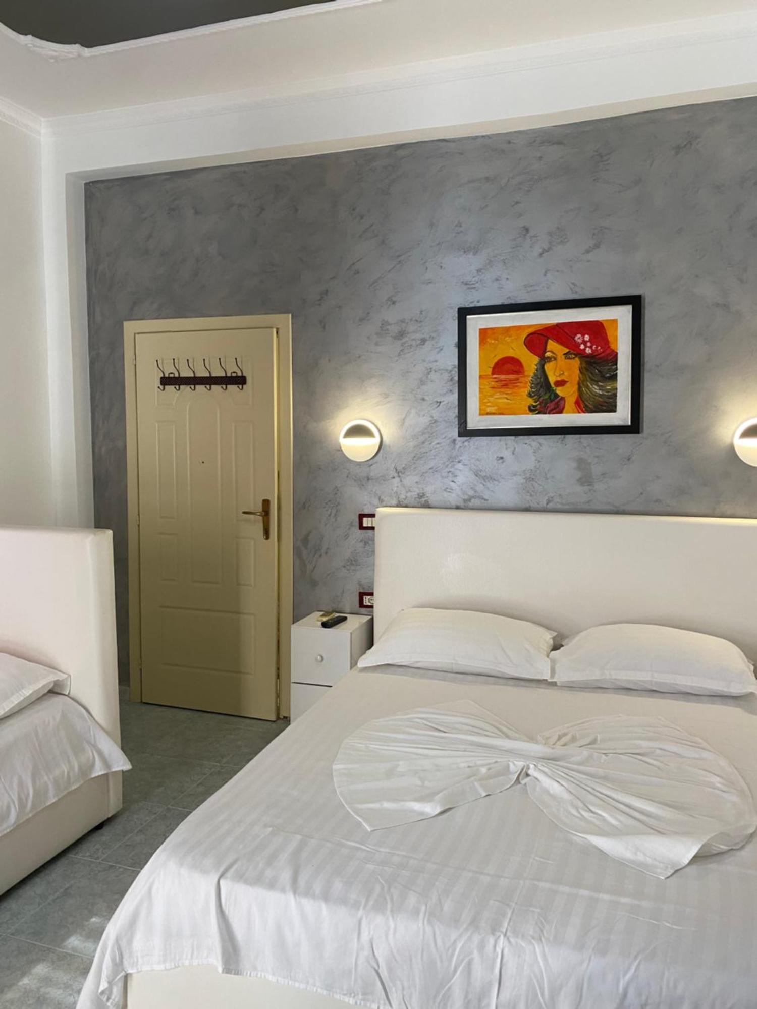 Bliss Boutique Hotel Durrës Kültér fotó