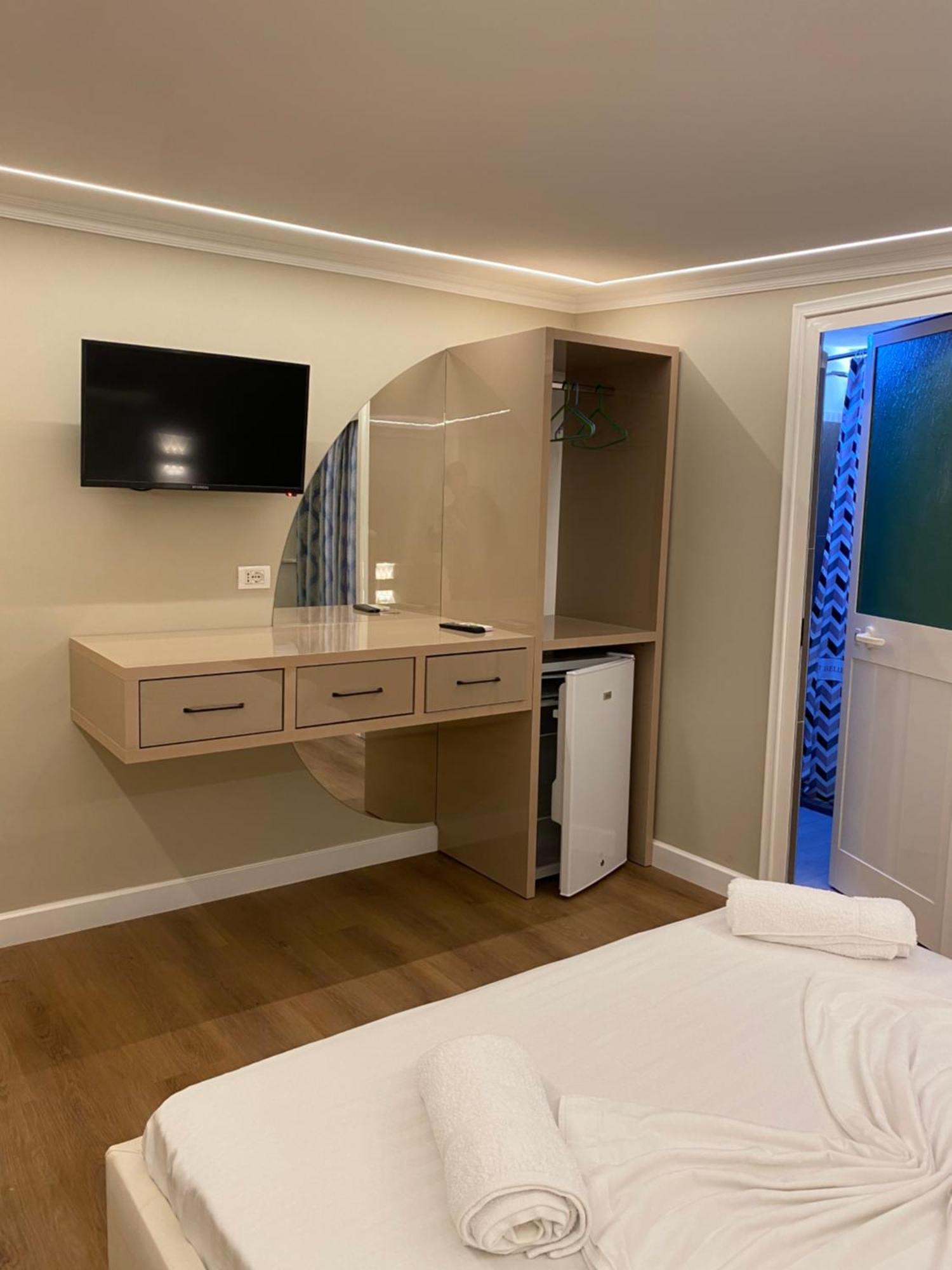 Bliss Boutique Hotel Durrës Kültér fotó
